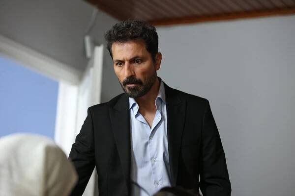 Yalan - Episode 21 - Z filmu