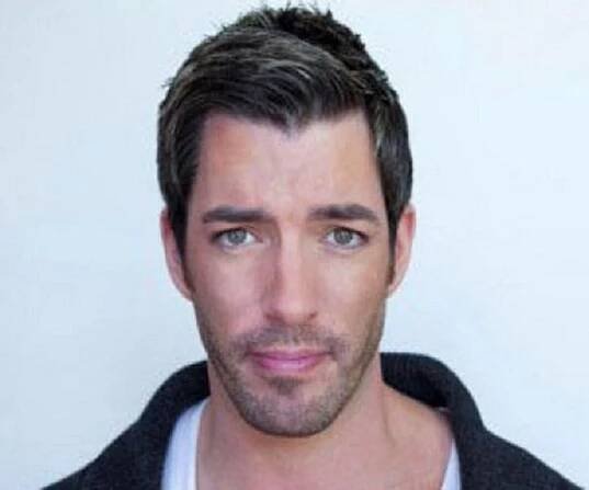 Drew Scott Biography - Facts, Childhood, Family Life & Achievements of Canadian Actor & Realtor