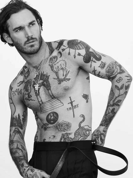 David Alexander Flinn Seeks A Different Kind of Attention
