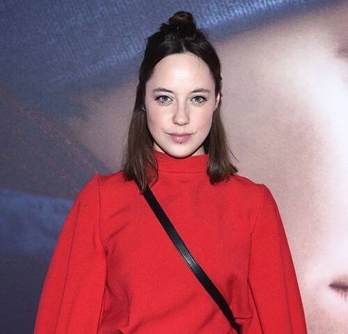 Maria Sobocinska Wiki, Height, Age, Boyfriend, Family, Biography & More - Biographied.com