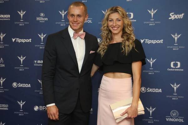 Těhotná Vaidišová, Schweini junior i tenisové trampoty. Projděte si osudy sportovních párů