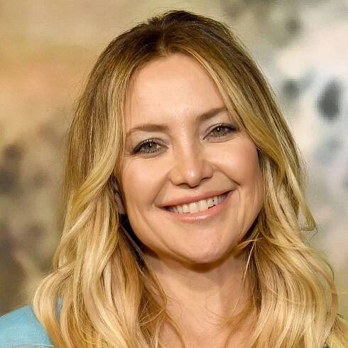 Kate Hudson makes a statement bathtub the 'crown jewel' of her bathroom – it's the ultimate...