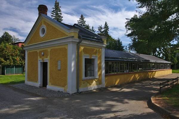 Soubor:Skleník, Svitávka, okres Blansko.jpg