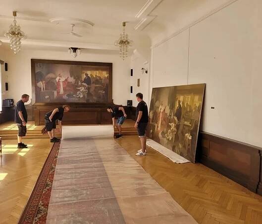 Obraz Alfonse Muchy opustil Rokycany. Zamířil do Gočárovy galerie v Pardubicích