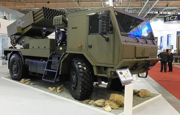 BM-21 MT 4x4 (2)