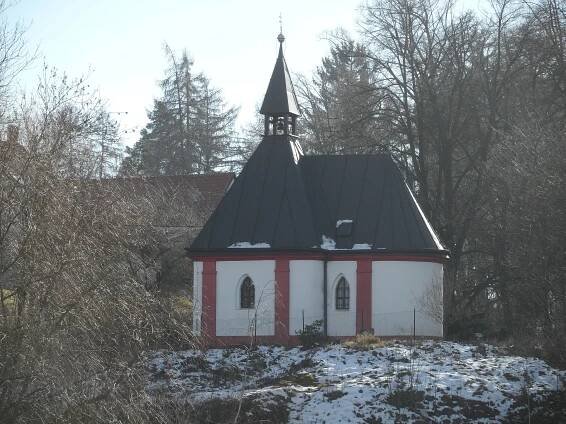 Soubor:Opatovice I g. KostelikOdHraze.jpg