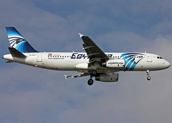 Příčinou havárie MS804 společnosti Egyptair byl požár v kokpitu vzniklý ze zapálené cigarety