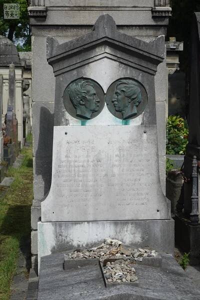 AMPÉRE André-Marie - hroby-slavnych.cz