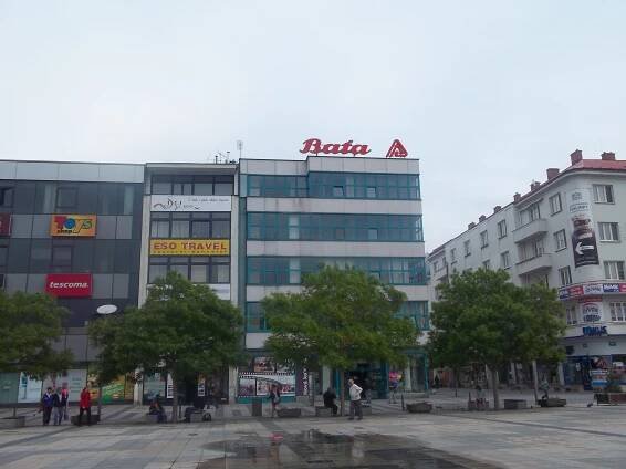 Moravská Ostrava : M