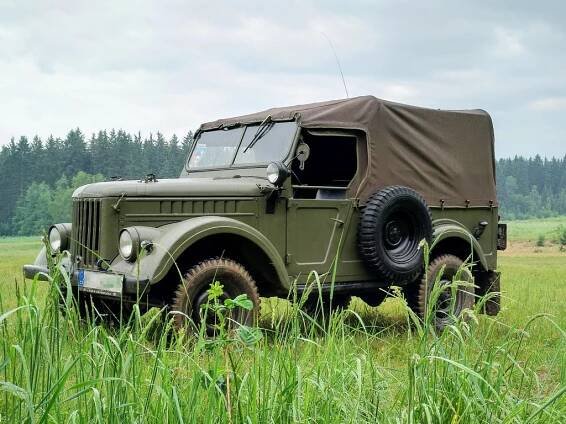 Automobil GAZ-69 - vozidla přátel