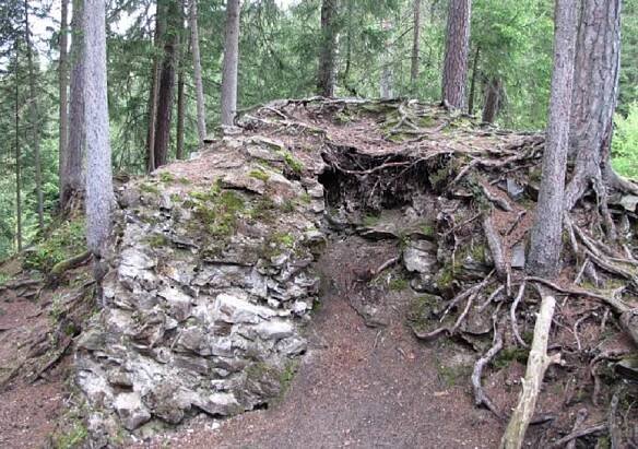 Turistické listy | Hrad Hus byl sídlem zemského škůdce Habarta z Lopaty | Místopis