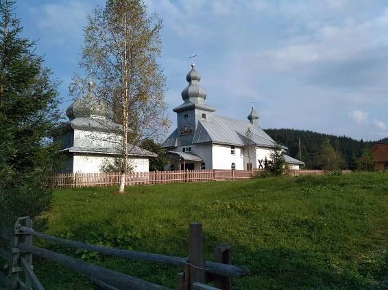 Sláva Ukrajina - Koločava, Užghorod a Mukačevo - Nohy na cestách