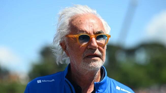 Briatore: V roce 2026 můžeme vyhrávat závody, o rok později chceme bojovat o titul