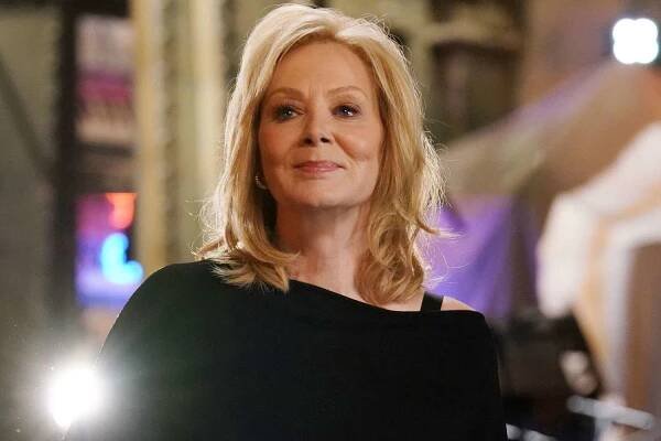 Jean Smart Walks Among SNL Greats Steve Martin and Eddie Murphy Ahead of Historic Season 50 Premiere
