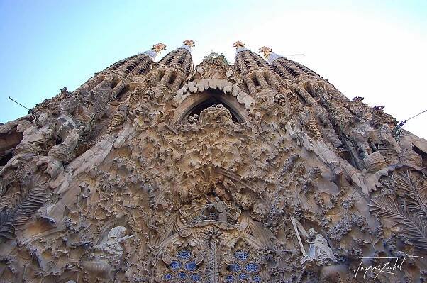  la sagrada familia de gaudi à barcelone, espagne