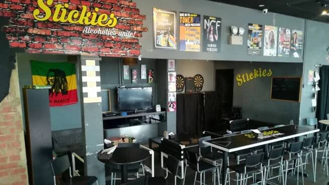 Stickies Bar
