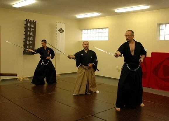 Galerie olomouckého dojo Iaido & Kenjutsu | Fotky a videa ze seminářů