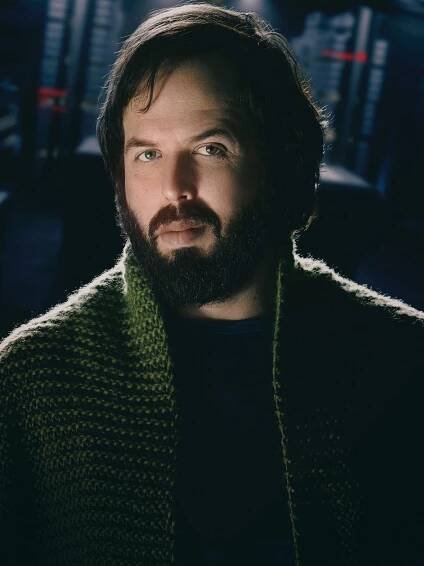 Angus Sampson