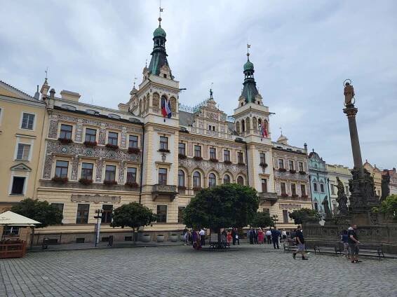 Radnice - Pardubice
