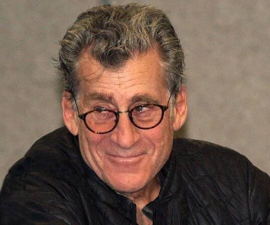 Paul Michael Glaser Biography - Facts, Childhood, Family Life & Achievements