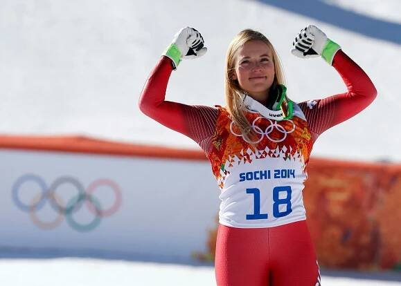 Gutová vyhrála ve Val d'Isere i sjezd a dohání Vonnovou