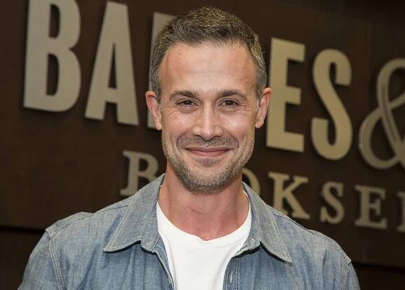 Freddie Prinze Jr. On Sarah Michelle Gellar's 