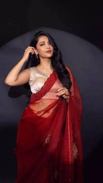 Shruti Haasan Stuns in a Mesmerising Dreamy Red Ensemble