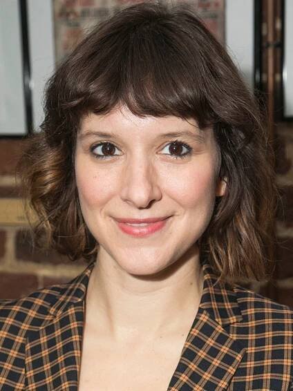 Louise Ford - Wiki/Bio, Age, Net Worth, Career, Height, Photos, Baby, Husband, Nationality and Facts - BioSurv Blog