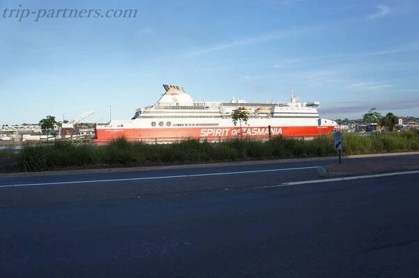 From Devonport center to the Spirit of Tasmania landing direction – Journey love of memorandum