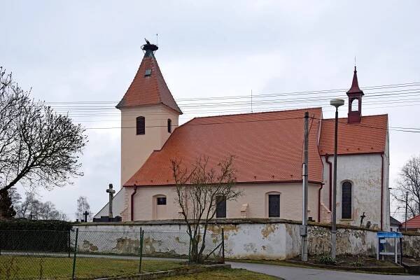Kostel svatého Petra a Pavla (Strýčice)