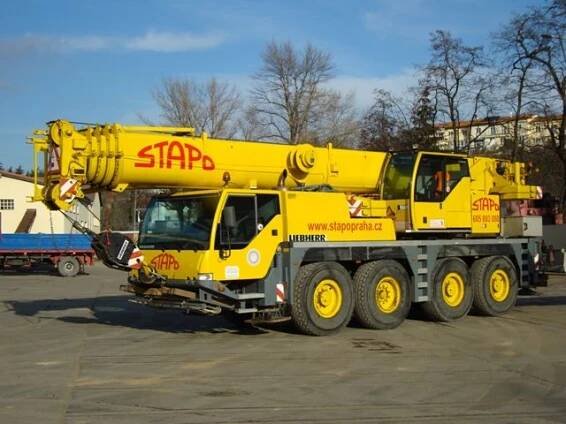 Autojeřáb LTM1060