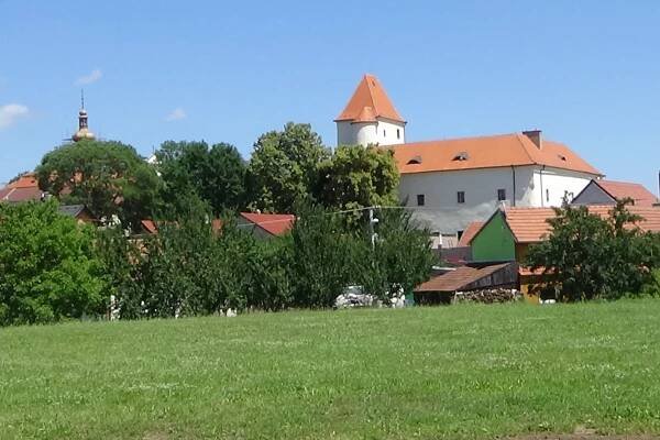 Klub českých turistů, odbor Hodonín – Z Horňácka přes Dolňácko do Hodonína – Spoluhráči.cz