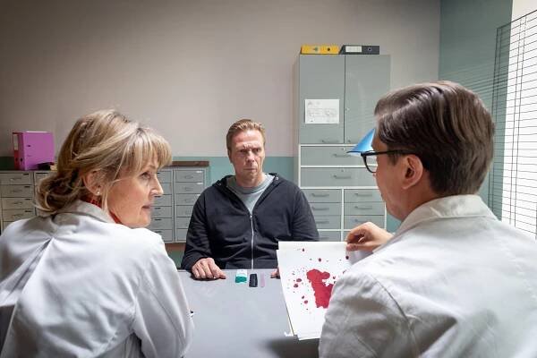 Pahan väri - Leenan painajaiset - Z filmu - Milka Ahlroth, Jukka Rasila, Eero Ritala