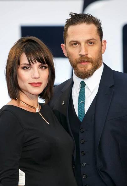 Charlotte Riley with Tom Hardy at the Oscars 2015 Wallpaper