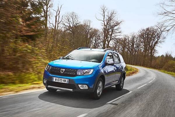 2017 Dacia Logan MCV Stepway Specs, Performance & Photos - autoevolution
