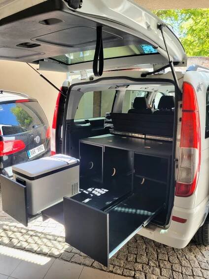 obytná vestavba kempovaci Pick-up MPV spací vestavba - 10