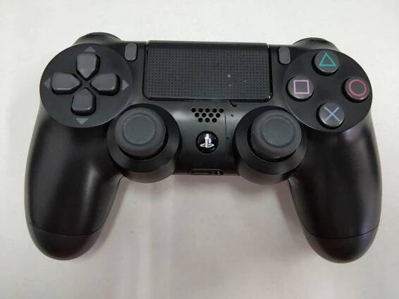 [PS4] Dualshock Sony Ovladač - černý (estetická vada)