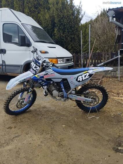 Yamaha YZ 125