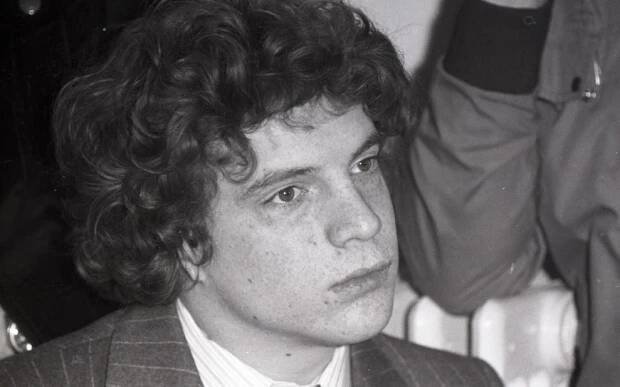 Brutální únos miliardářského synka Johna Paula Gettyho III. Rodina za něj odmítala zaplatit výkupné, únosci začali posílat části jeho těla