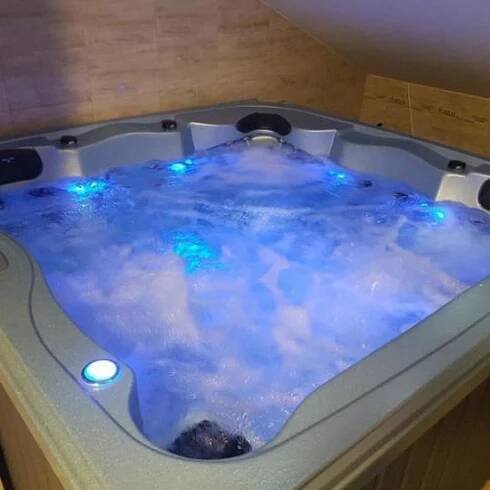 WELLNESS EMPORIO