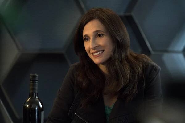 Casual - The Last Super Bowl - Z filmu - Michaela Watkins