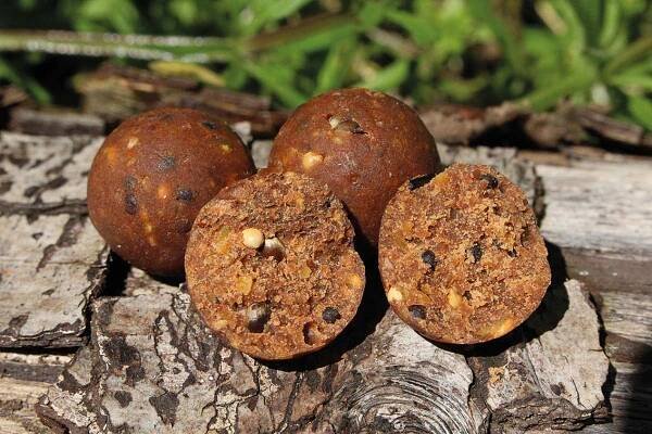 Dynamite Baits Boilies Complex-T 20mm 1kg