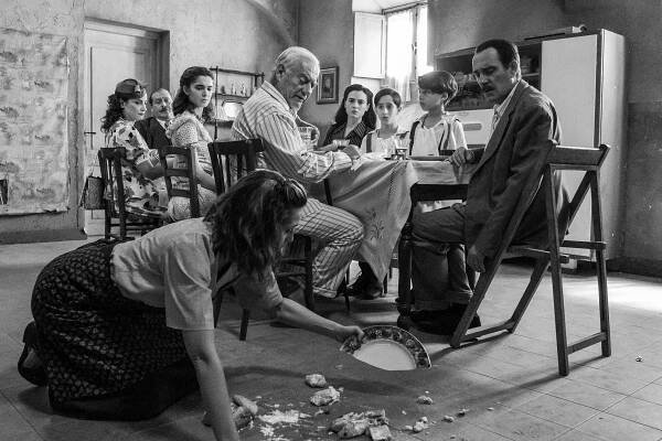 There's Still Tomorrow - Z filmu - Paola Cortellesi, Giorgio Colangeli, Valerio Mastandrea