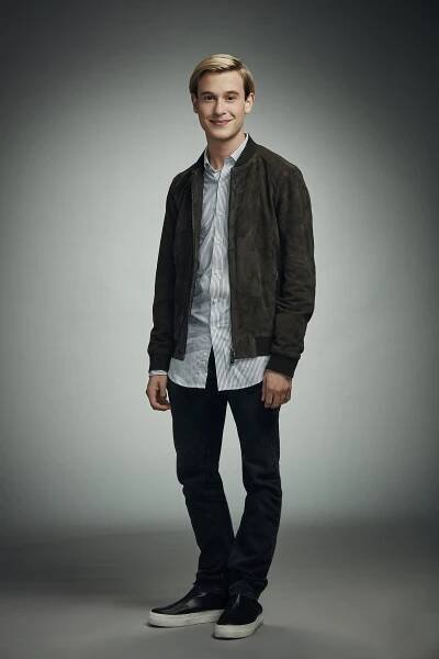 Tyler Henry - Hollywoodské médium s Tyler Henry - Promo