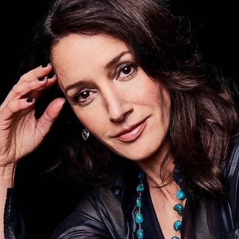 Jennifer Beals: ‘You can never have enough stories about the queer community’