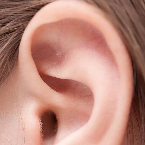 Earlobe Fillers Are On the Rise