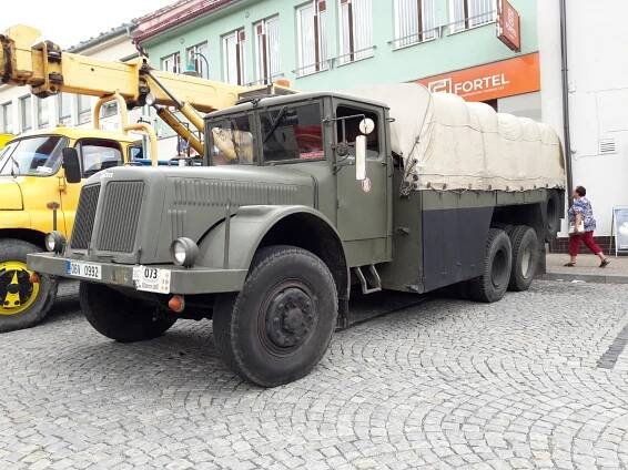 Tatra 111 | AvtoExport 