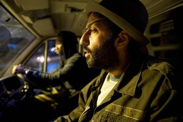 Utopia - Episode 4 - Z filmu - Adeel Akhtar