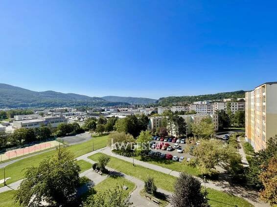 Pronájem byty 3+1, 72 m2 - Ústí nad Labem - Krásné Březno - Keller Williams