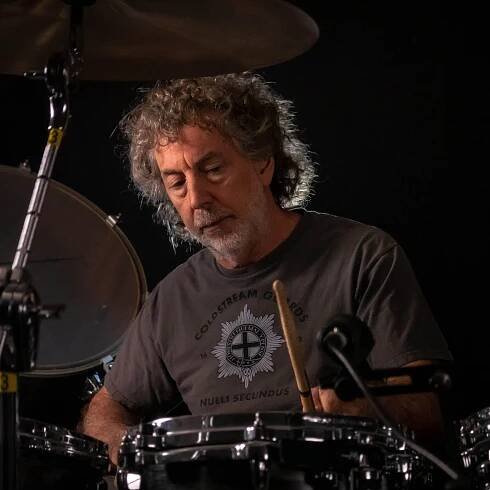 Simon Phillips – The Grape Ventura